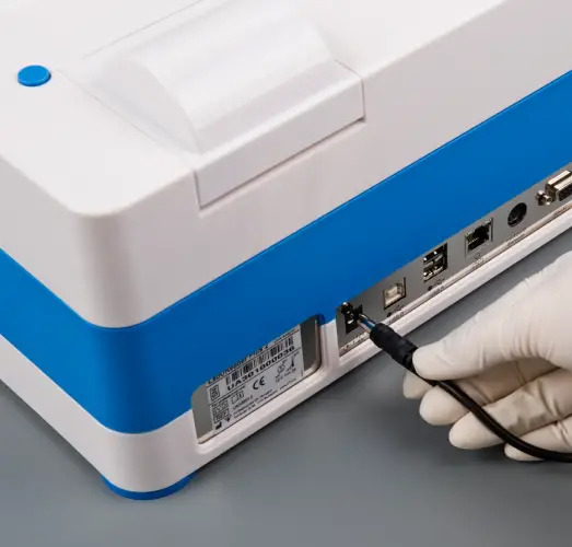 Анализатор мочи LabUReader Plus