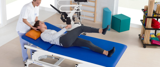 1-2-х секционный стол BOBATH LINE